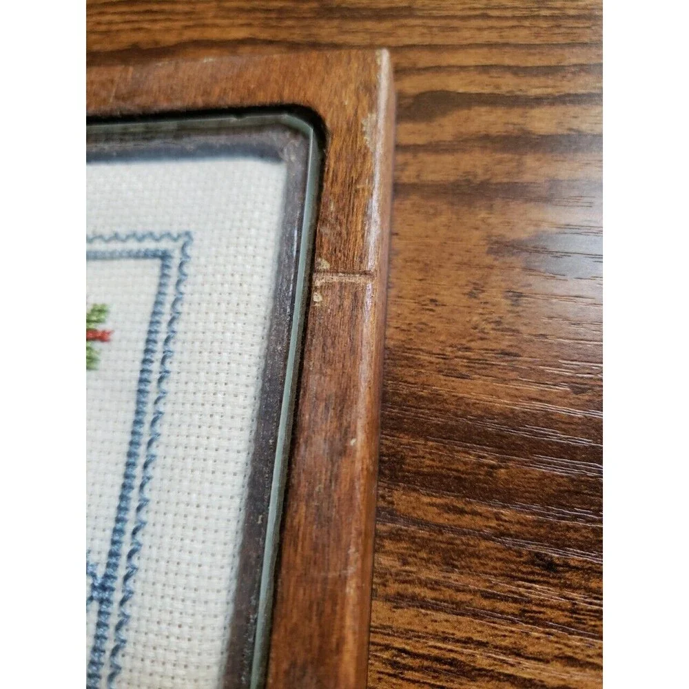 Vintage Needlepoint Bird Kitchen Trivet Wall Hanging Wood Glass Square MCM